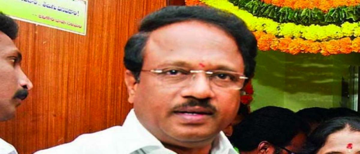 Telangana Health Minister urges for corporate hospitals to shed commercial image